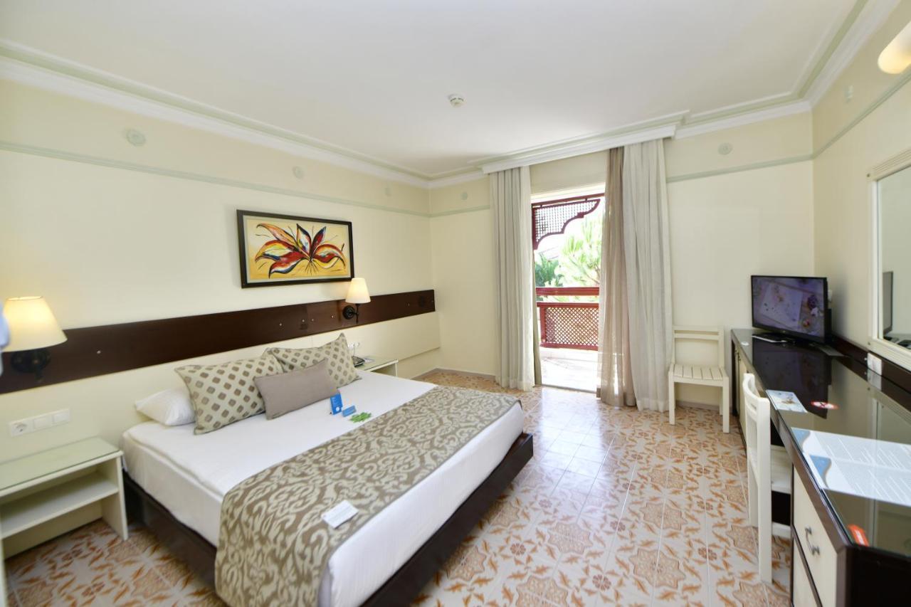 Ali Bey Club & Park Hotel Kizilagac  Exterior photo